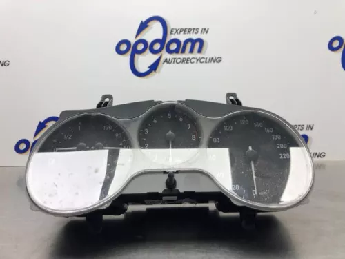 Kilometerteller KM-8224724