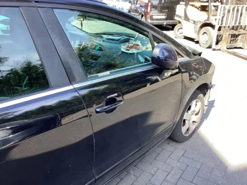 Portier 4Deurs rechts-voor-8310460