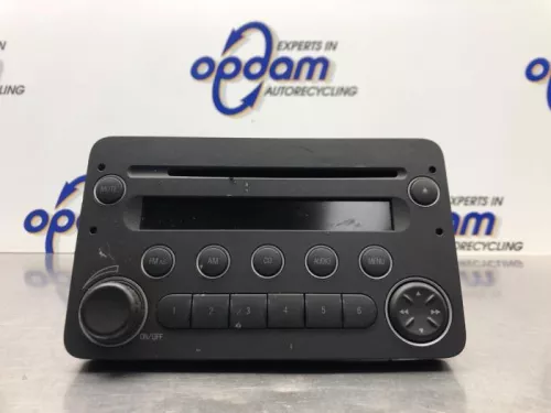 Radio CD Speler-8235154