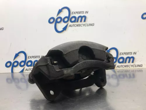 Remklauw (Tang) rechts-voor-8143581