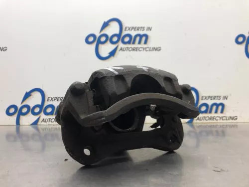 Remklauw (Tang) rechts-voor-8113489