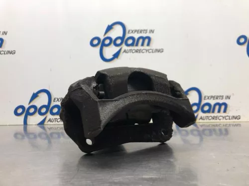 Remklauw (Tang) rechts-voor-8138699