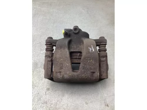 Remklauw (Tang) rechts-voor-8252796