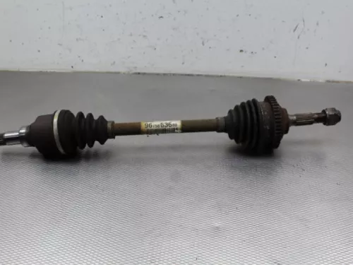 Aandrijfas links-voor Peugeot 9675863680 cp16x65