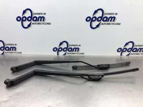Ruitenwisserarm voor-8069878