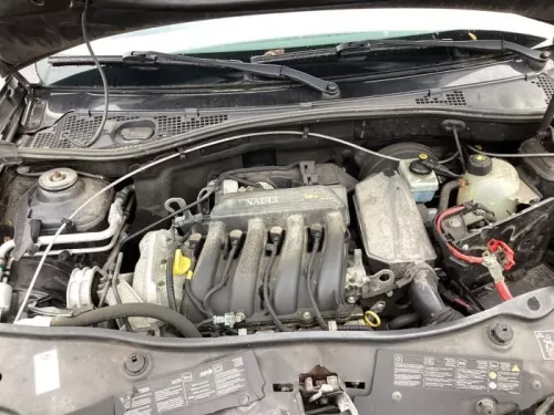 Ruitenwisserarm voor-8156832