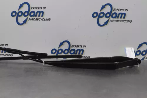 Ruitenwisserarm voor-7876927