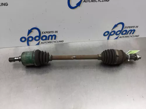 Aandrijfas links-voor Suzuki