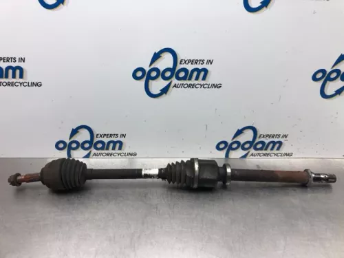 Aandrijfas rechts-voor Dacia 820049958 jr5149