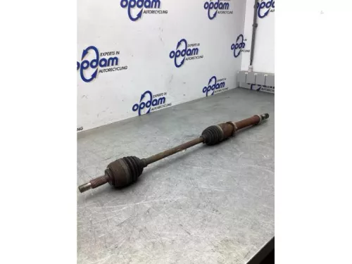 Aandrijfas rechts-voor Renault 8200378880 jh3128