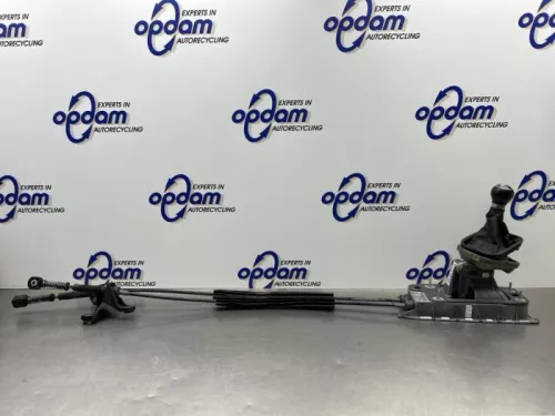 Versnellingsbak Bedieningskabel-8258150