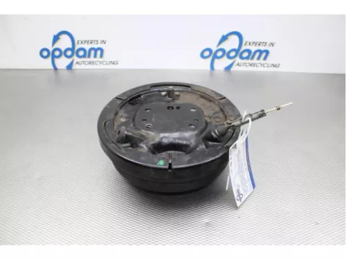 Wielnaaf achter-7882511