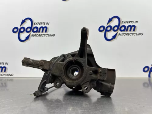 Fusee rechts-voor-8203075