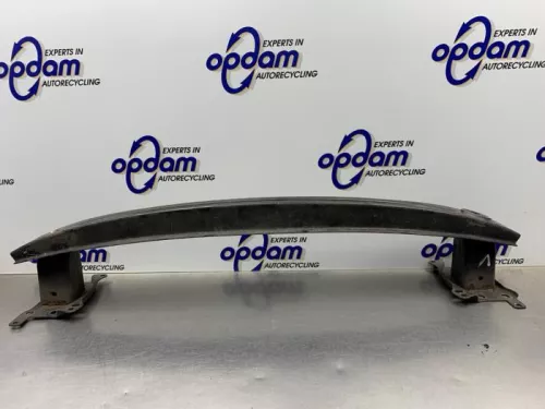 Bumperframe voor-8341574