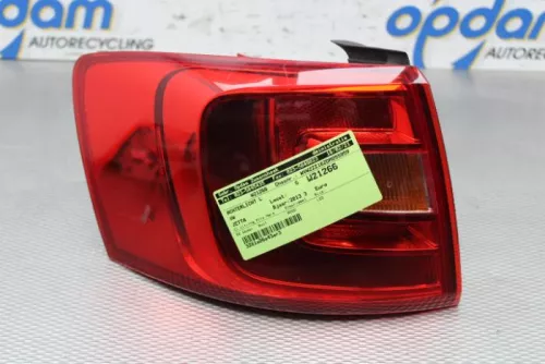 Achterlicht links-7880882