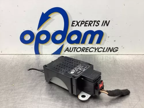 Antenne Versterker-7985257