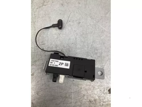 Antenne Versterker-7714012