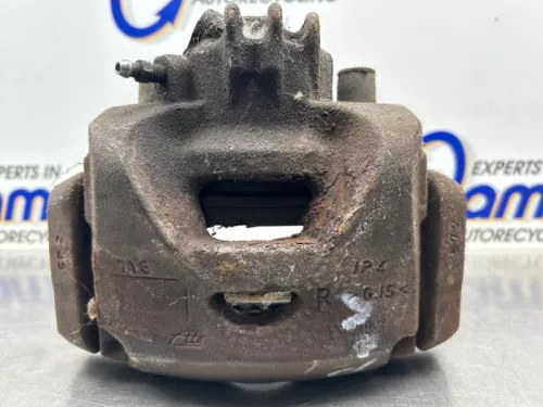 Remklauw (Tang) rechts-voor-8251101