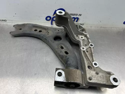 Draagarm onder links-voor-8395116