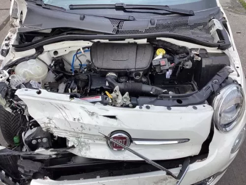 Ruitenwisserarm voor-8362497