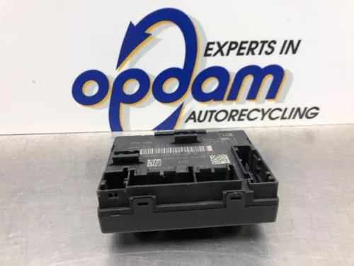 Centrale Deurvergrendelings Module-8203016