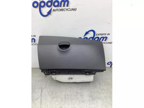 Dashboardkastje-8237639