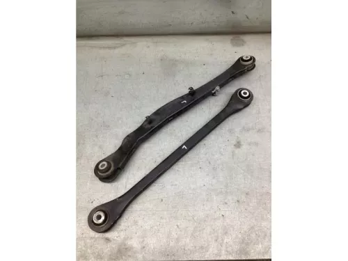 Draagarm links-achter-8079616