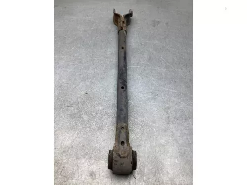 Draagarm onder rechts-achter-8048228