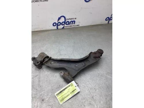 Draagarm onder rechts-voor-8227666