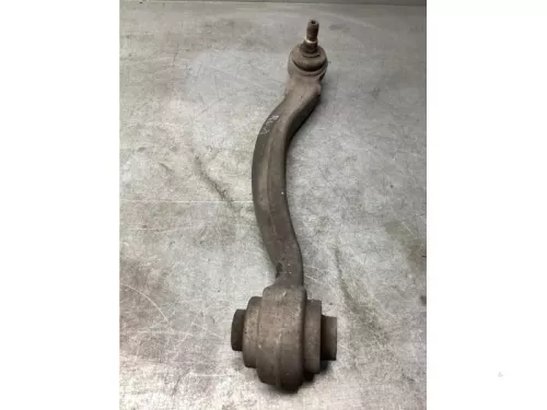 Draagarm onder rechts-voor-8110092