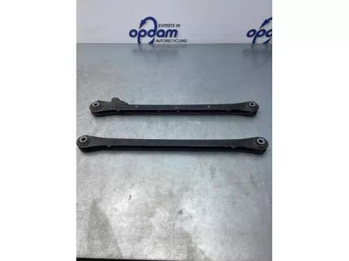 Draagarm rechts-achter-7857674