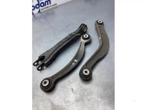 Draagarm rechts-achter-7748127