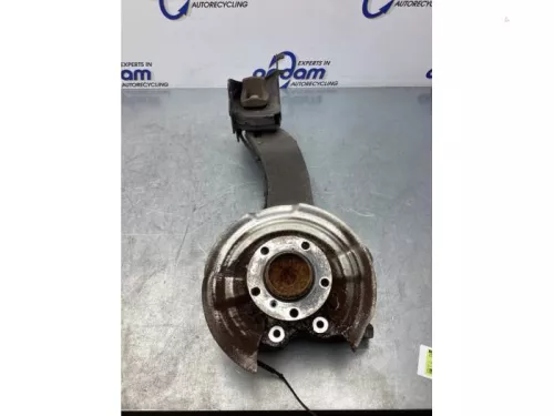 Fusee rechts-achter-7857674