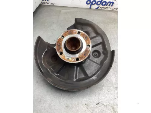 Fusee rechts-achter-8190783