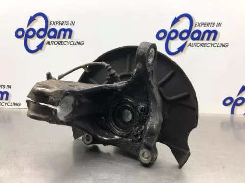 Fusee rechts-voor-8157081