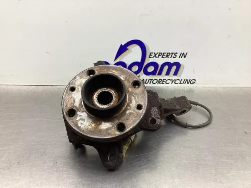 Fusee rechts-voor-8203656