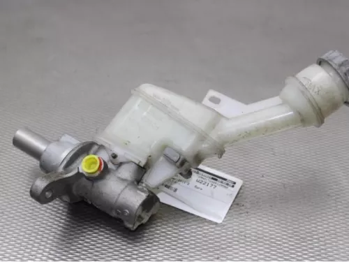 Hoofdremcilinder-7620375