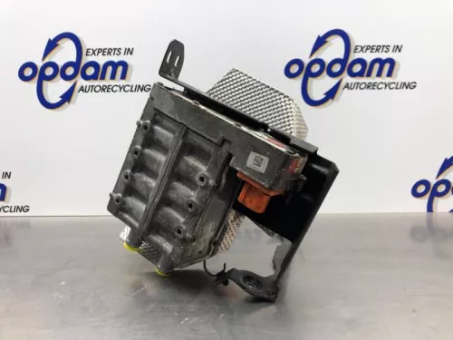 HV-koelvloeistofverwarming-8103069