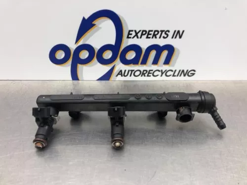 Injector (benzine injectie)-8141509