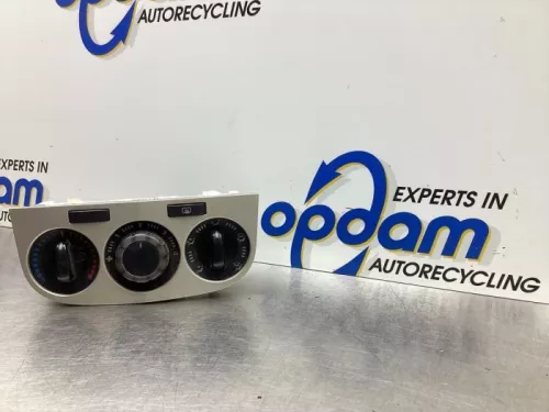 Kachel Bedieningspaneel-7576924