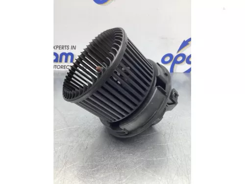 Kachel Ventilatiemotor-7716950